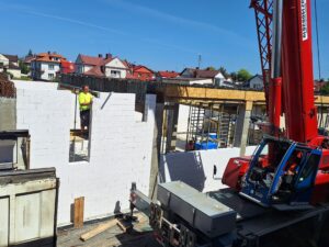 Plac budowy BCU. Widać budowę ścian budynku