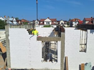 Plac budowy BCU. Widać budowę ścian budynku